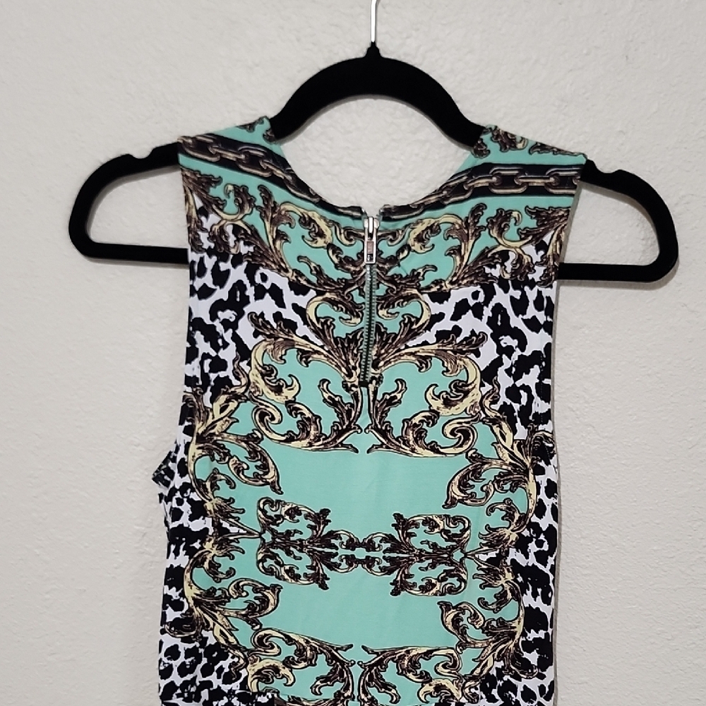 Buffalo David Bitton Graphic Sleeveless Green and Black Tank Top - Picture 9 of 11